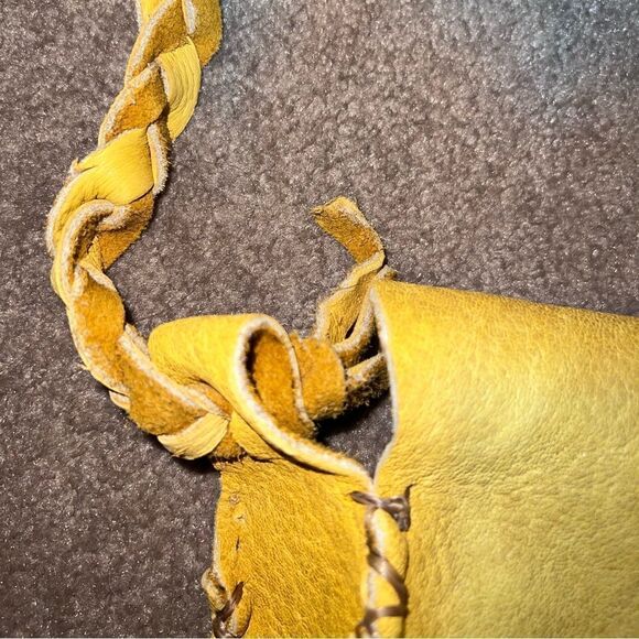 8” Leather Drum Pouch Hand Bag/Medicine Pouch with Button Closure Braided Strap - Picture 5 of 7